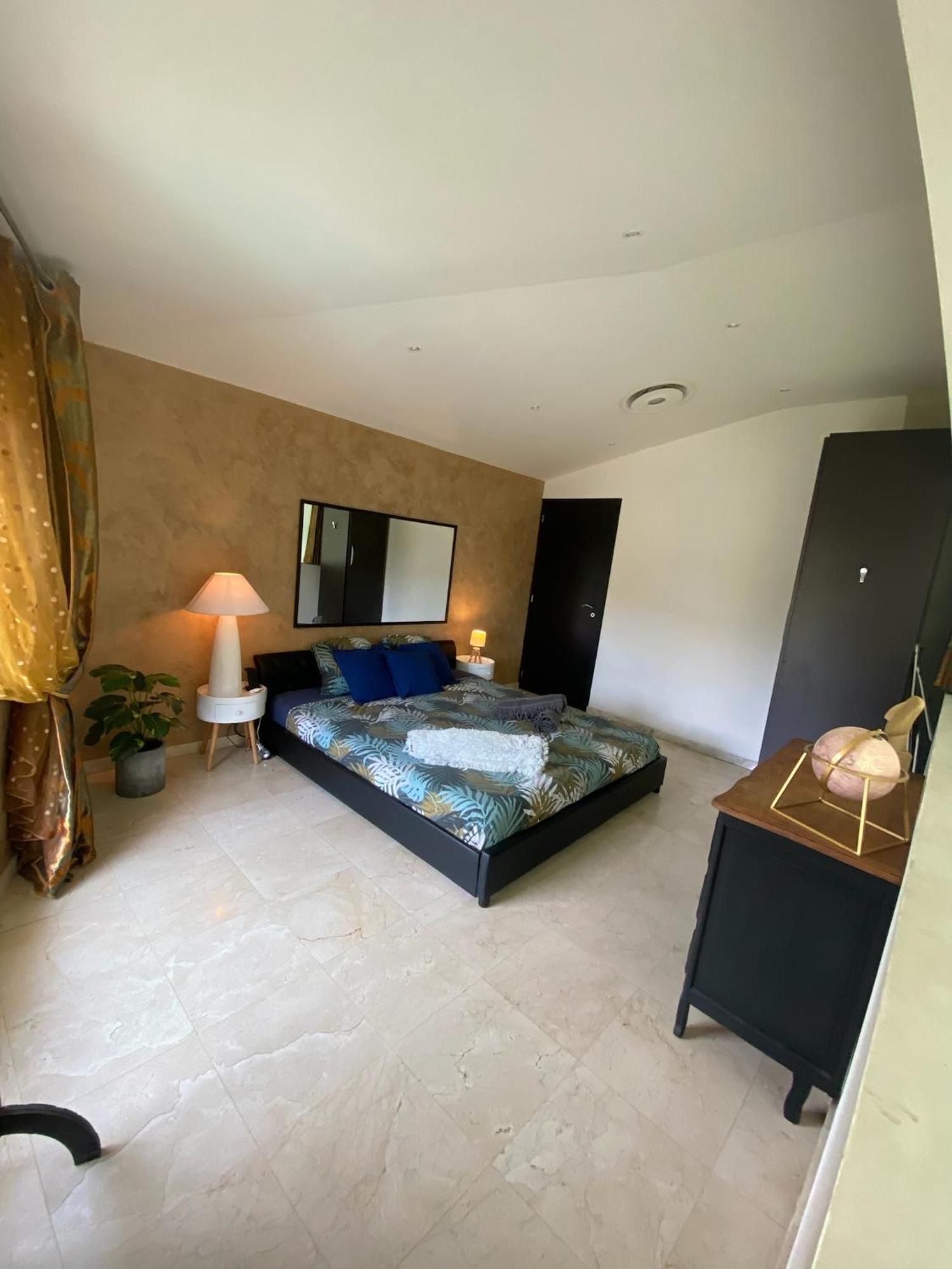 Villa St Jean Suite Romantique La Ciotat Zimmer foto